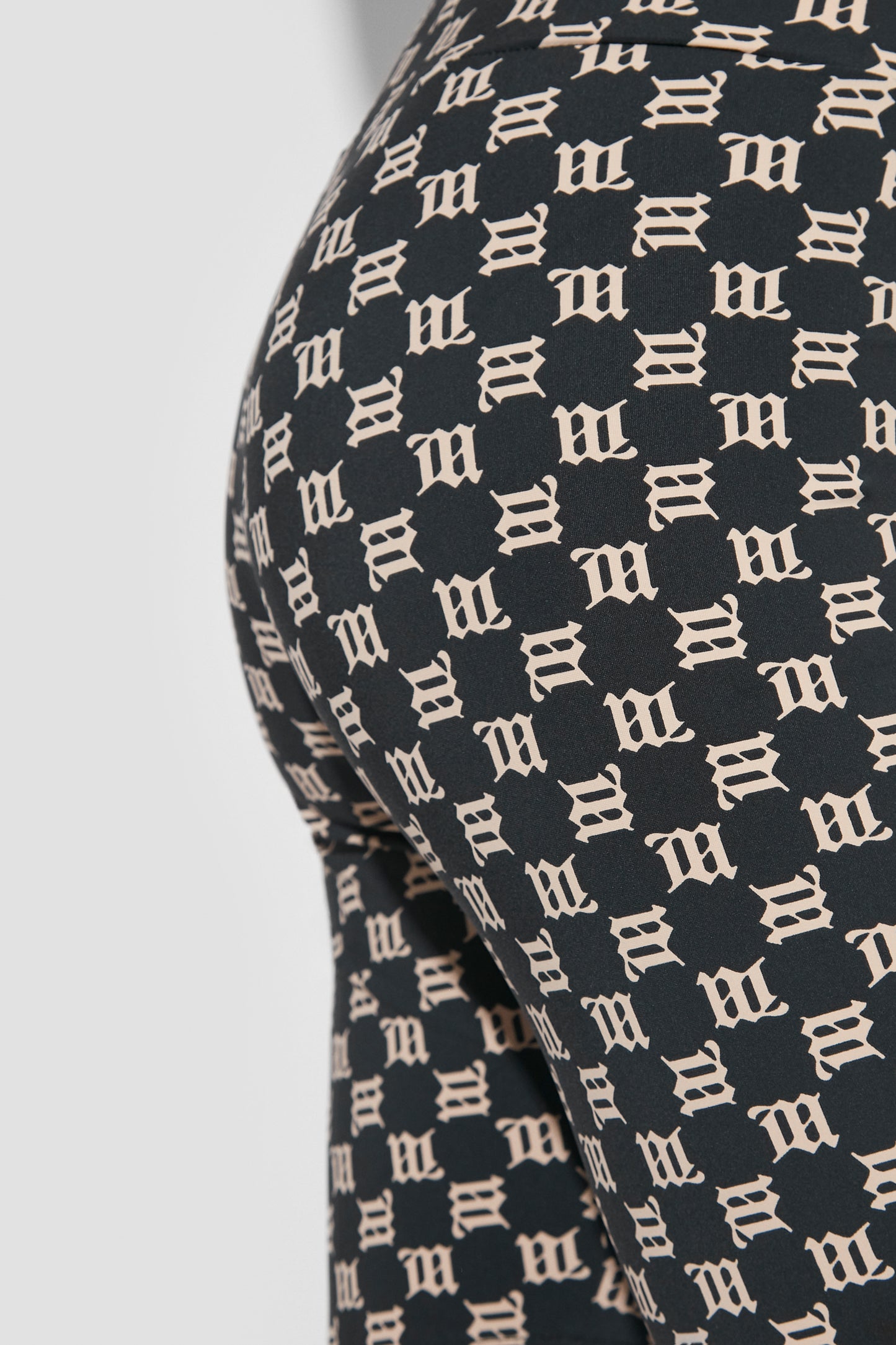 MISBHV SHORT 01