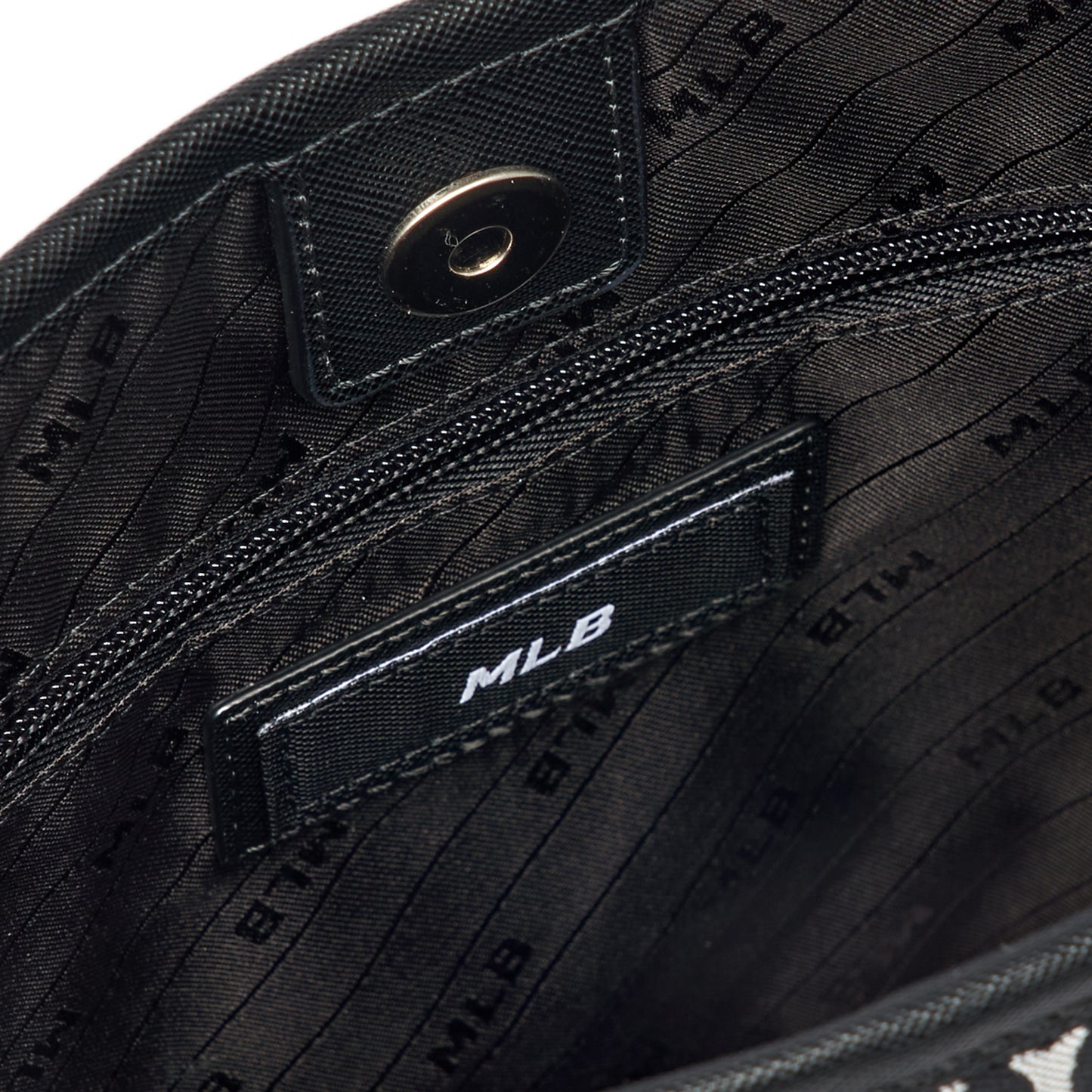 MLB BAG 18