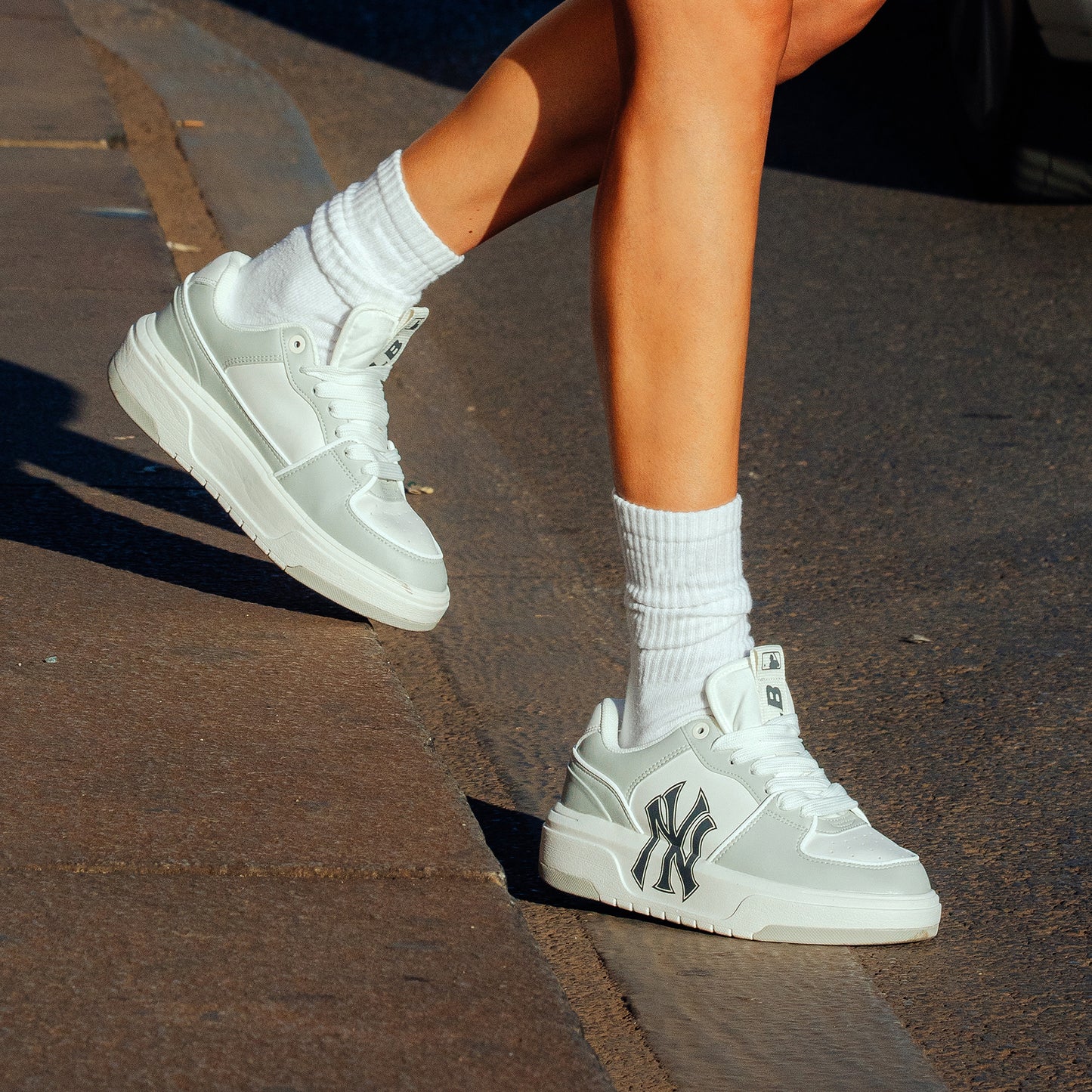 MLB SNEAKERS