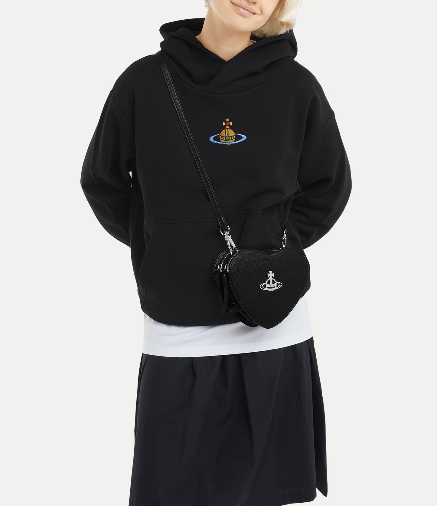 VIVIENNE WESTWOOD BAG 05