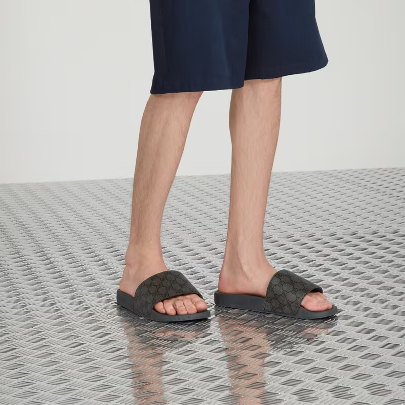 GUCCI SLIDES 13