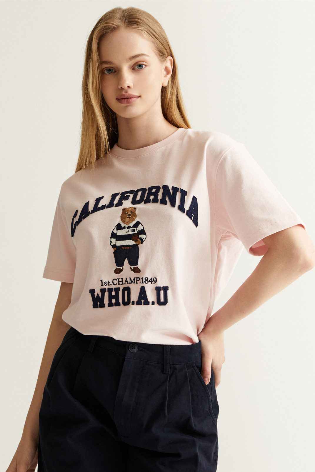 WHOAU T-SHIRT