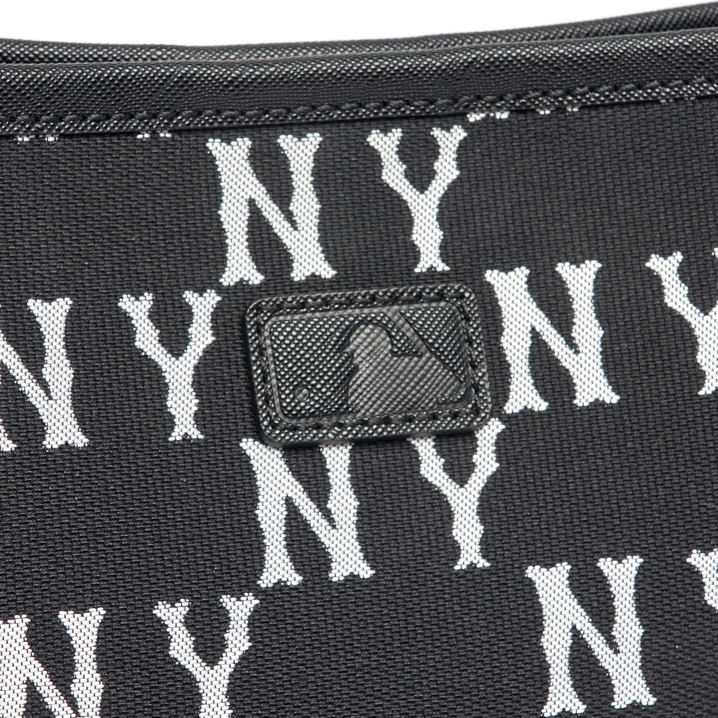 MLB BAG 18