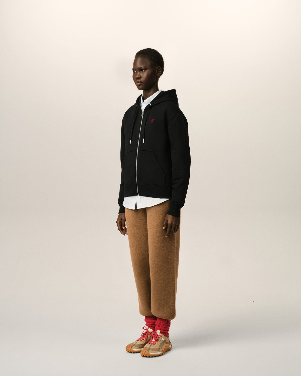 AMI HOODIE 02