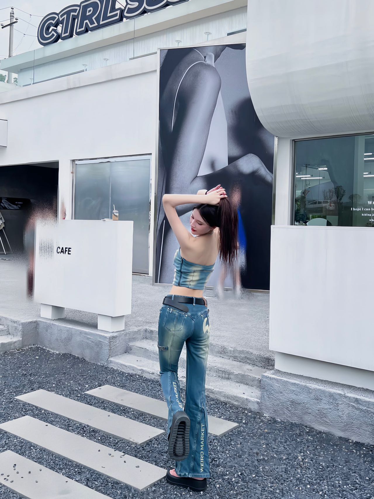 WEIRD MARKET PANTS 02