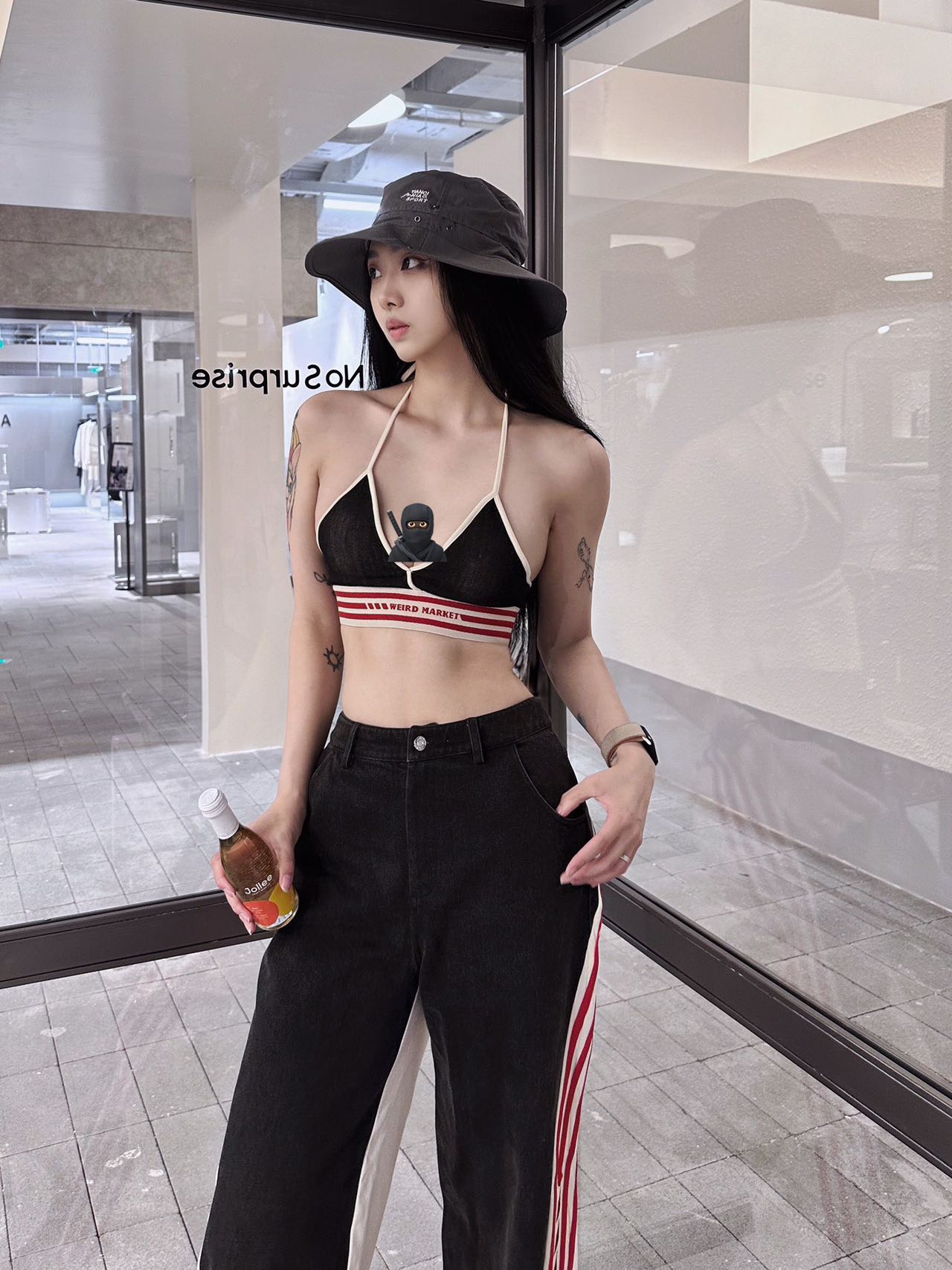 WEIRD MARKET BRA