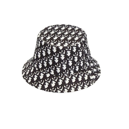 DIOR BUCKET HAT 01