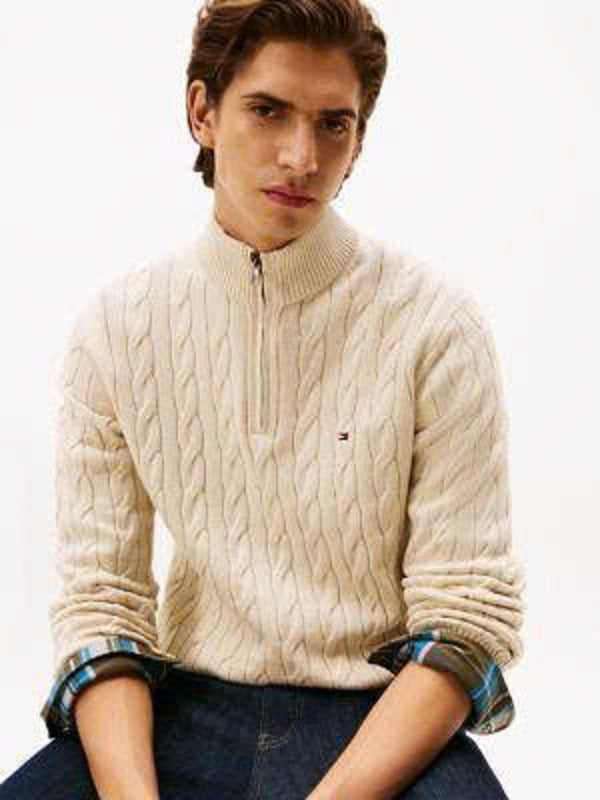 TOMMY SWEATER 02