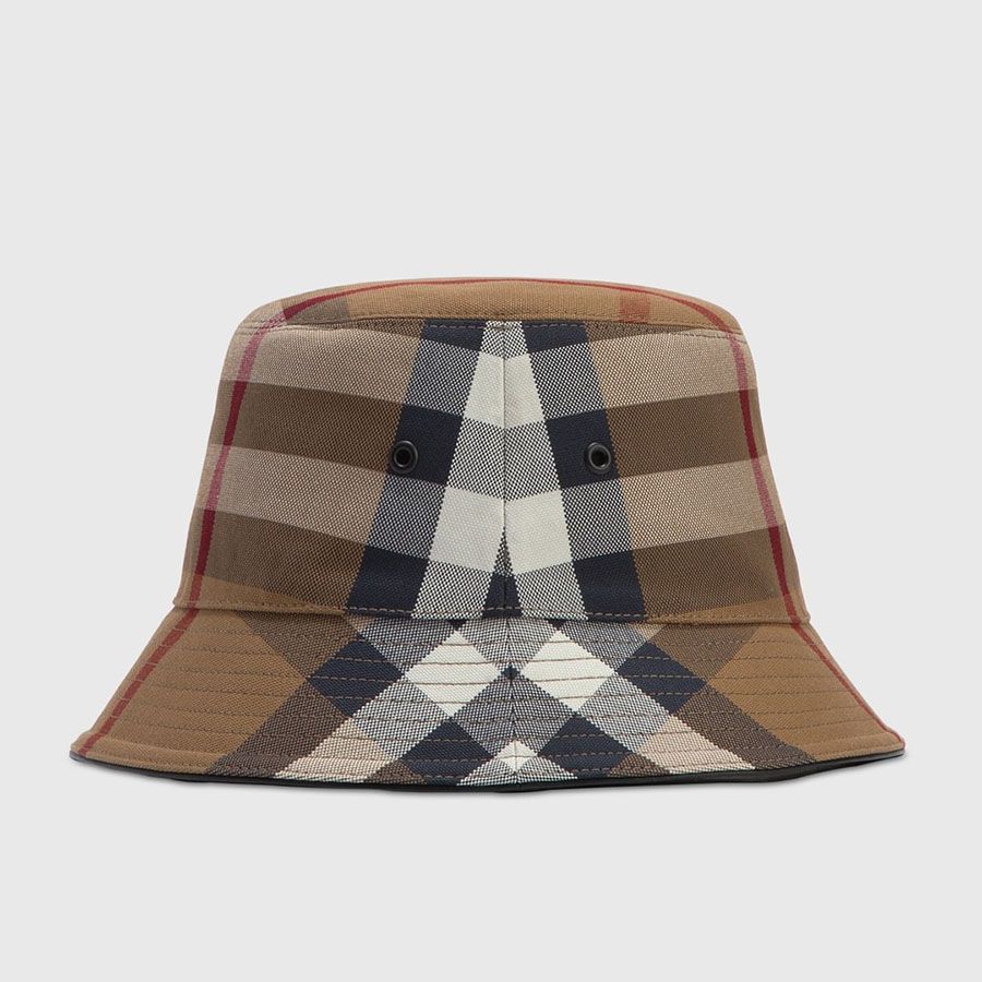 BURBERRY BUCKET HAT