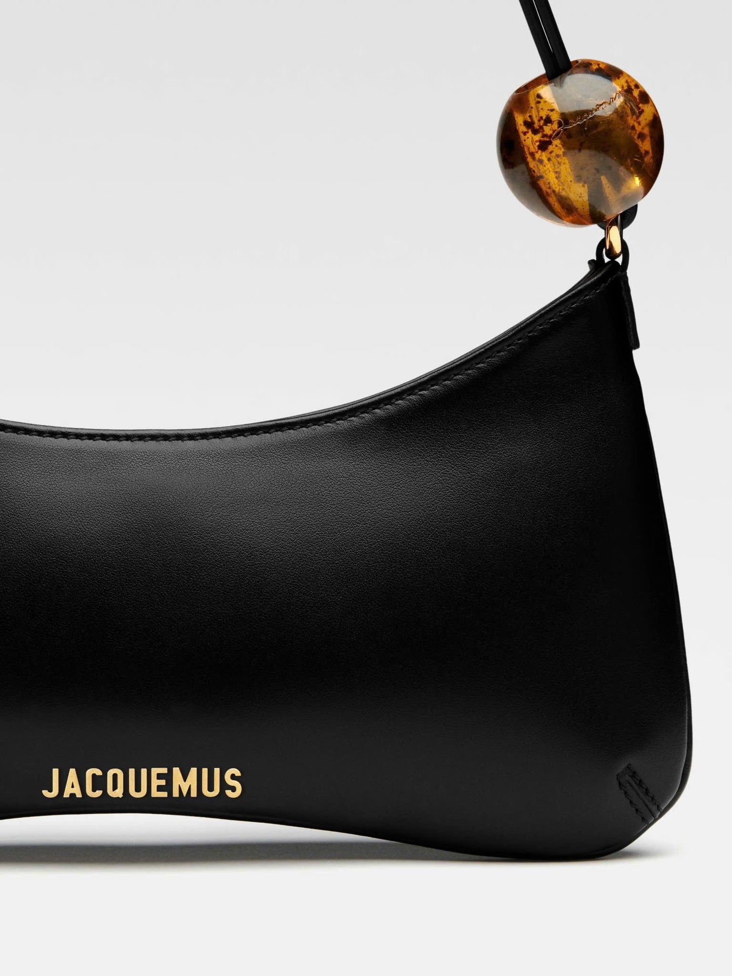 JACQUEMUS BAG 64
