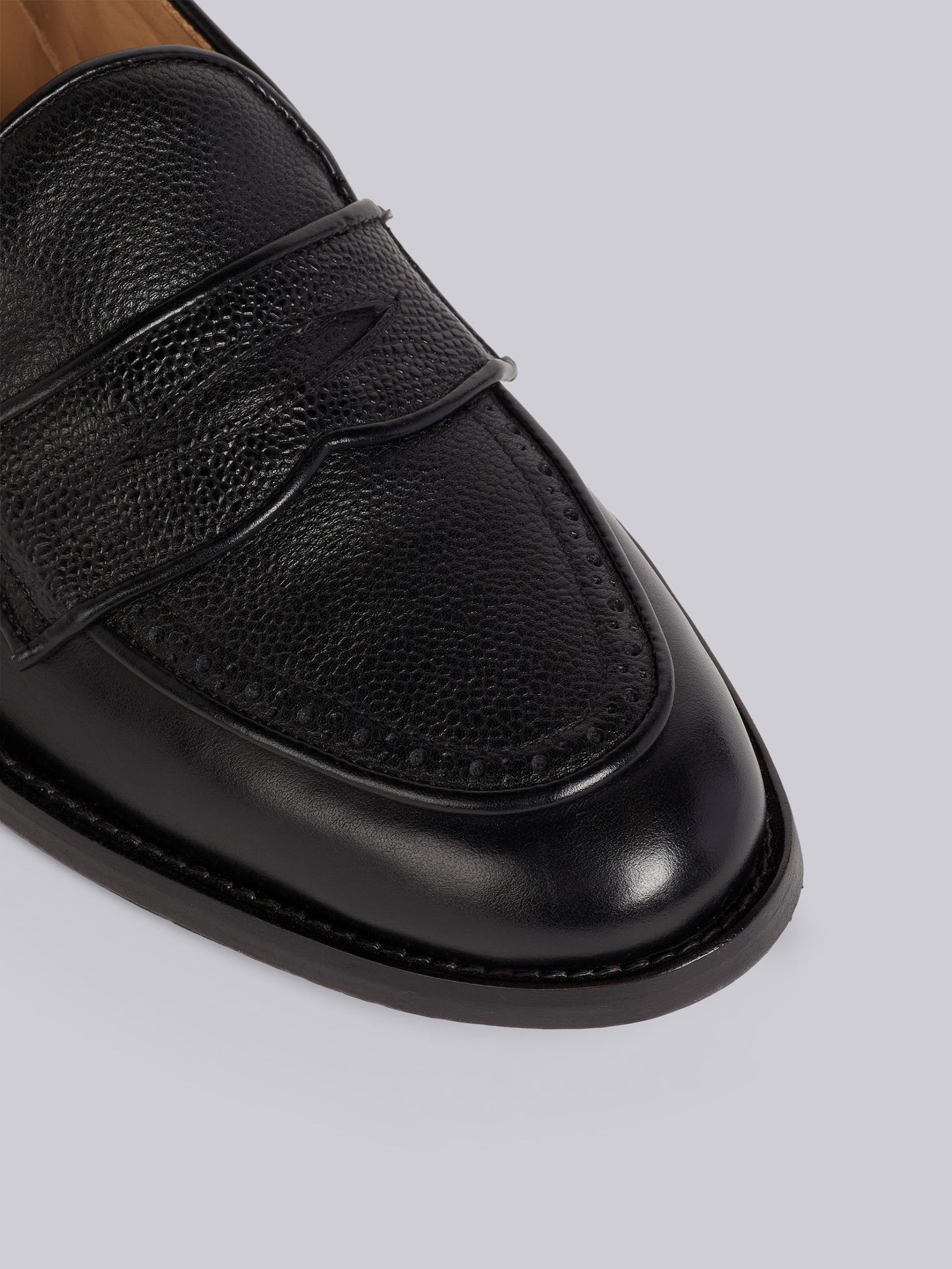 THOM BROWNE LOAFER 01