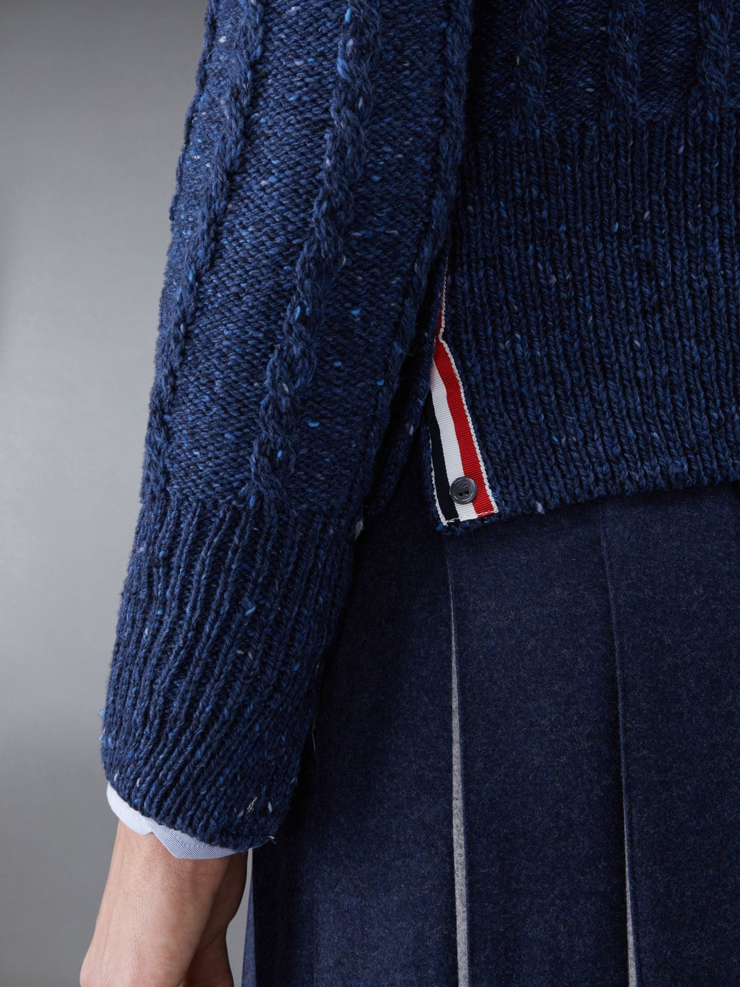 THOM BROWNE CARDIGAN 06
