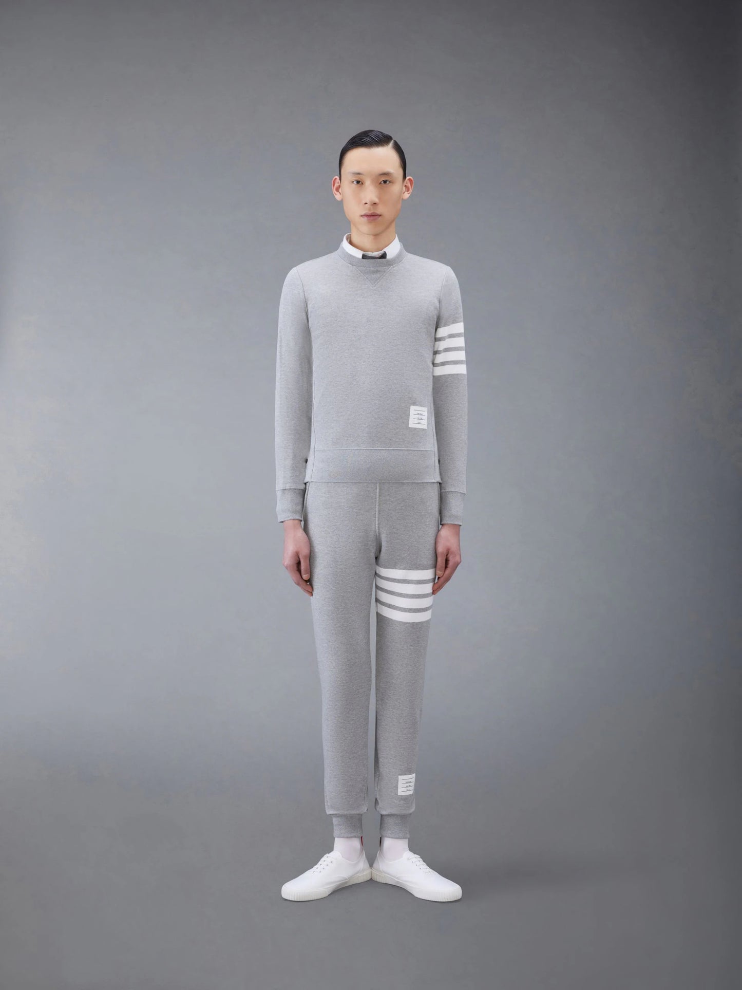 THOM BROWNE SWEATER 02