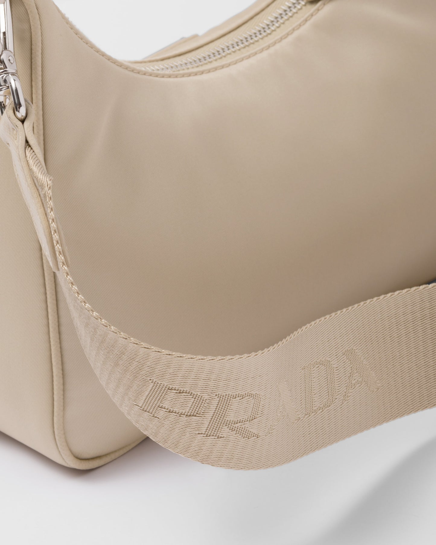 PRADA BAG RE-EDITION 2005 RE-NYLON