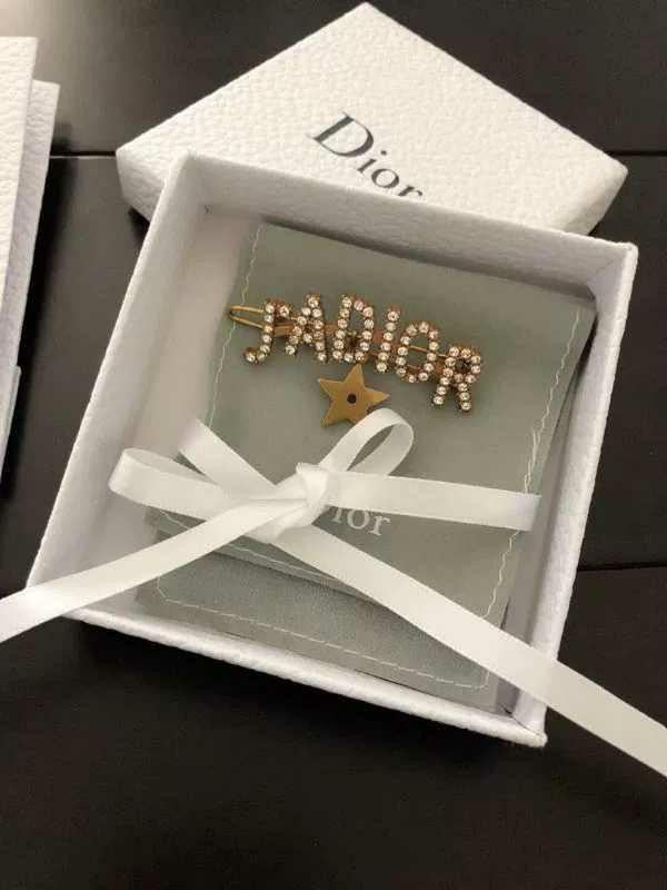 DIOR BROOCH