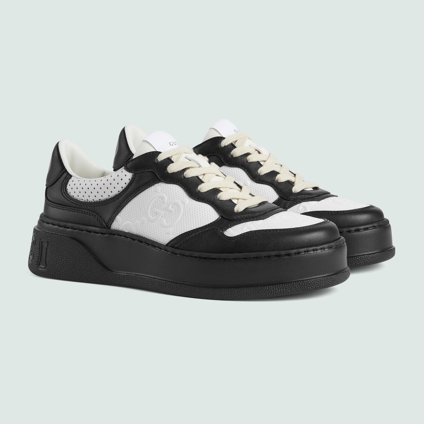 GUCCI SNEAKER 15