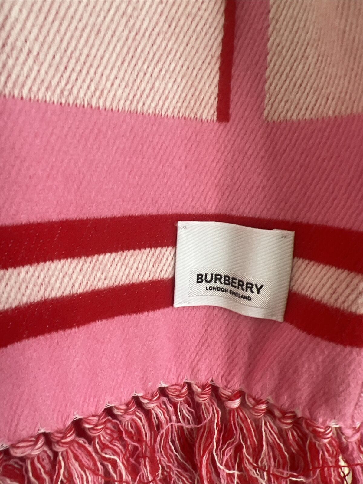 BURBERRY SCARF 06