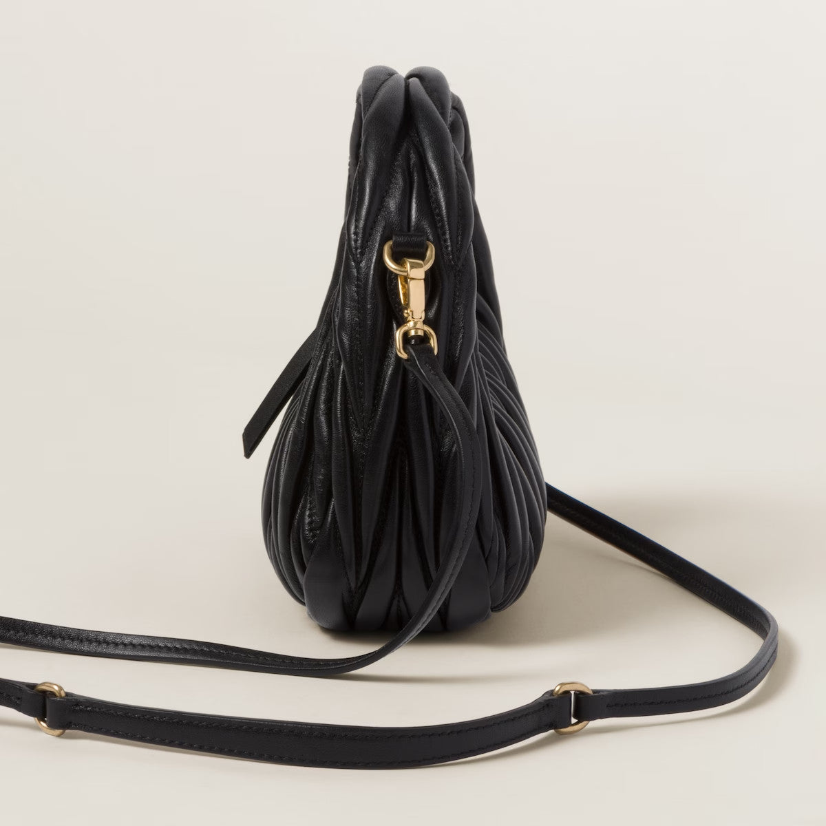MIU MIU BAG 01