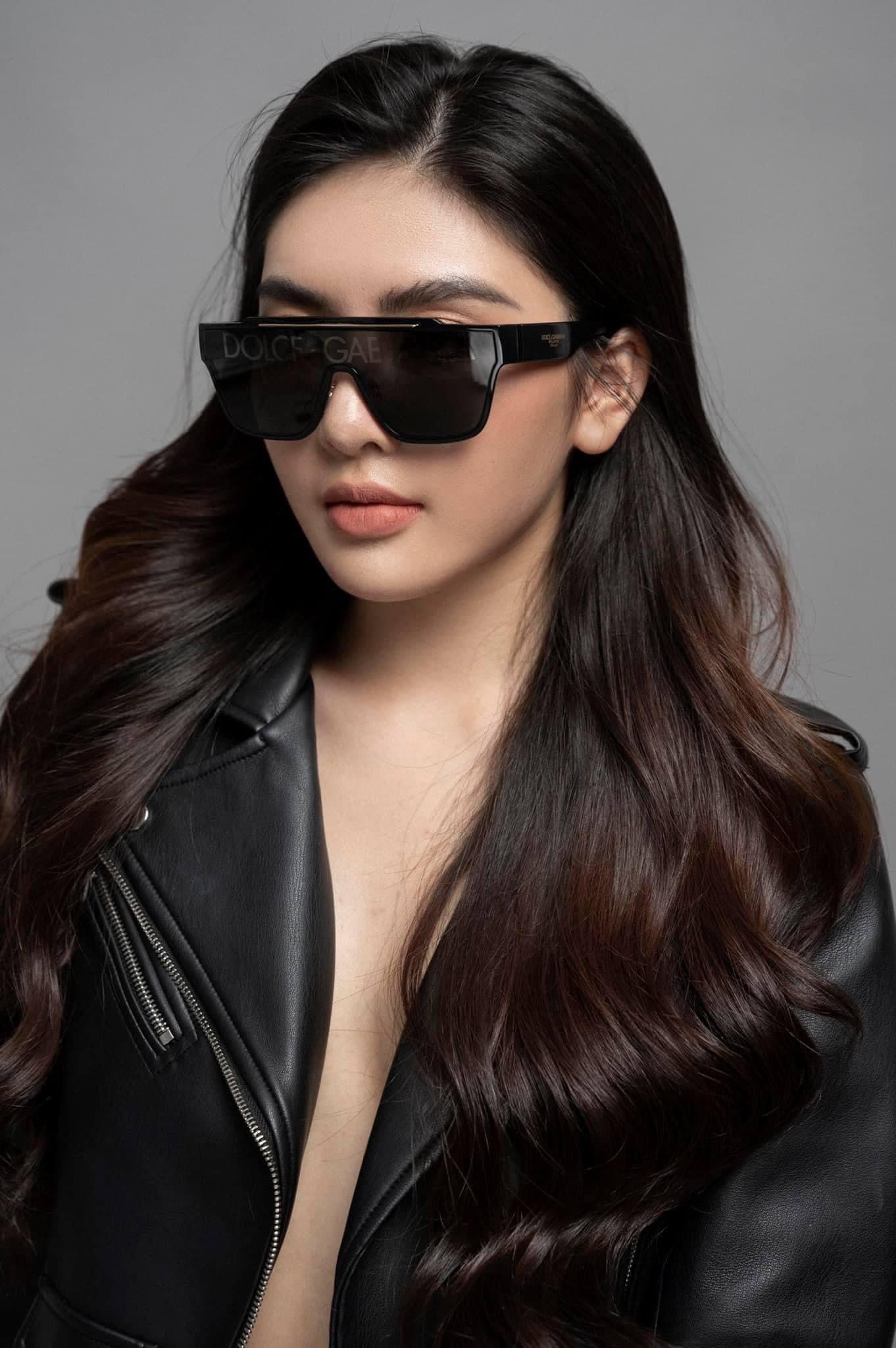 DOLCE & GABBANA  GLASSES 11