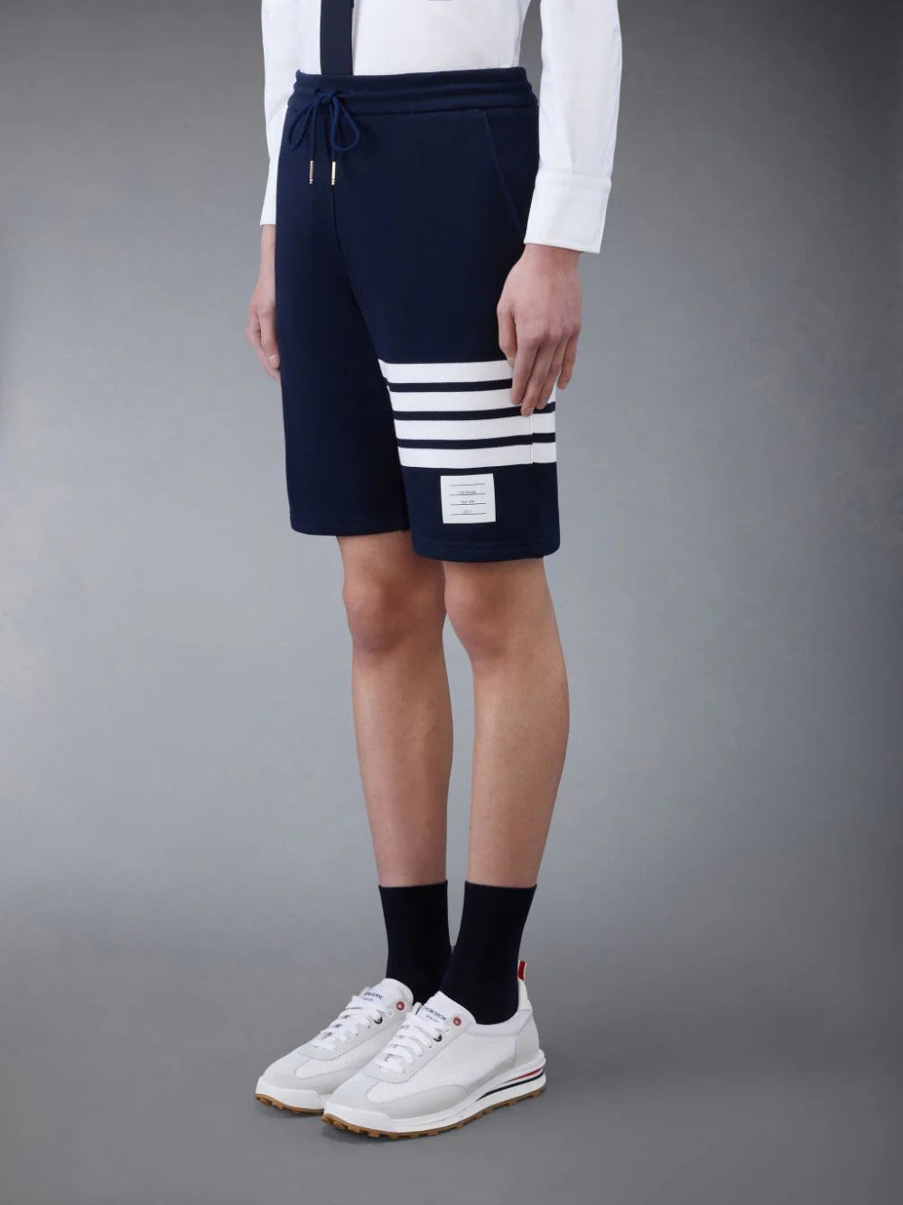 THOM BROWNE SHORT 02