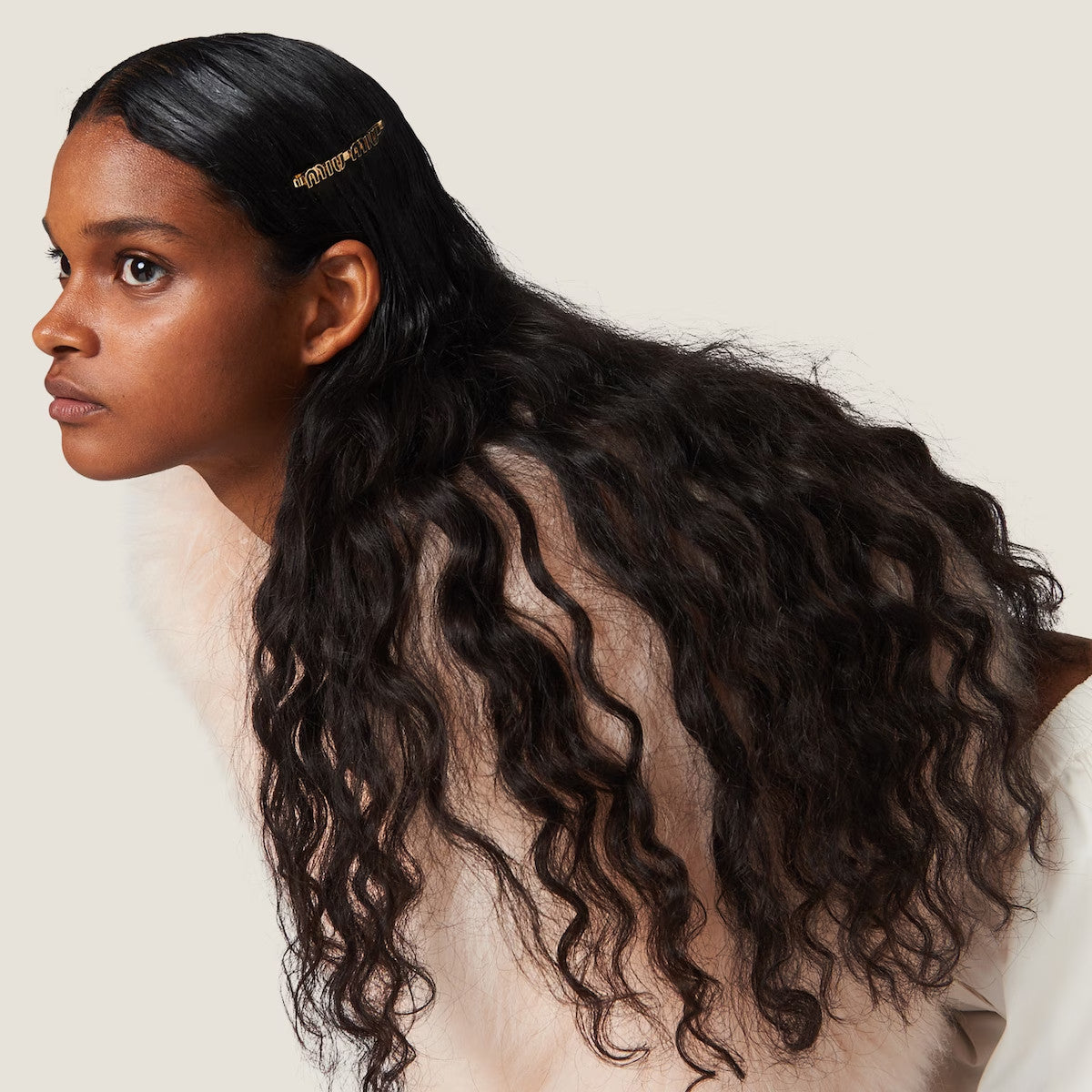 MIU MIU HAIR CLIP 04