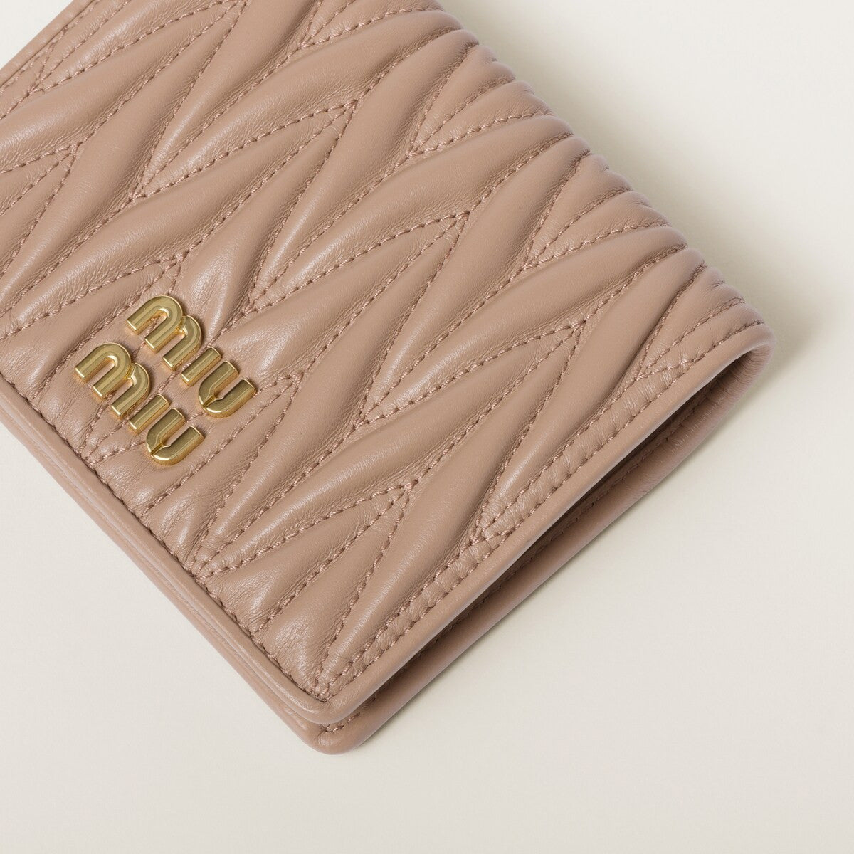 MIU MIU WALLET 02