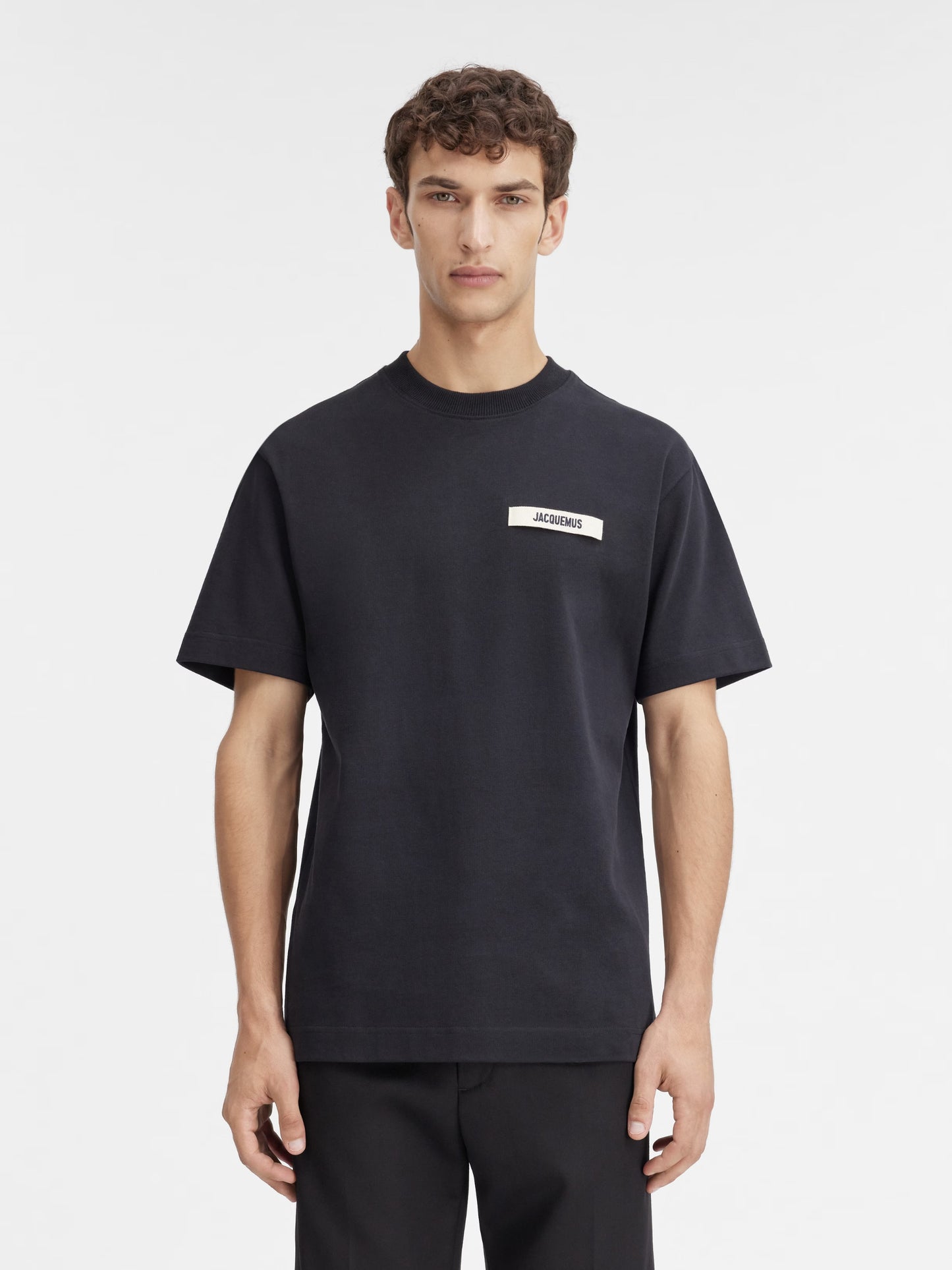 JACQUEMUS T-SHIRT 01