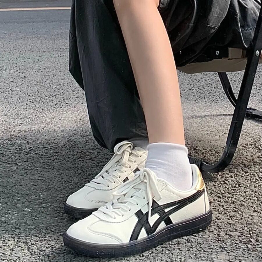 ONITSUKA TIGER TOKUTEN SNEAKER