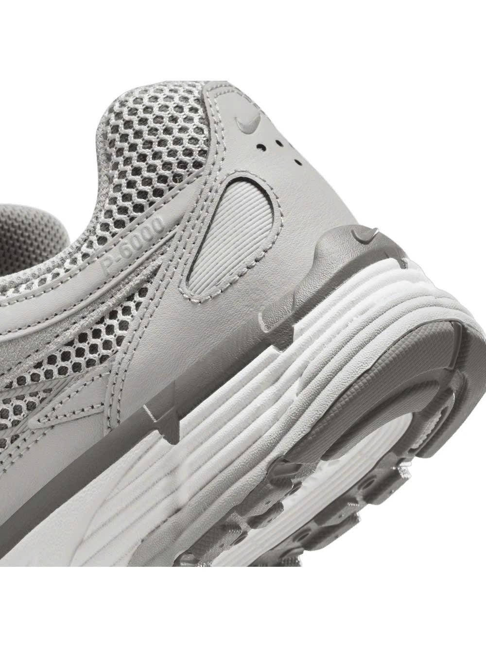 NIKE P-600 SNEAKER 03