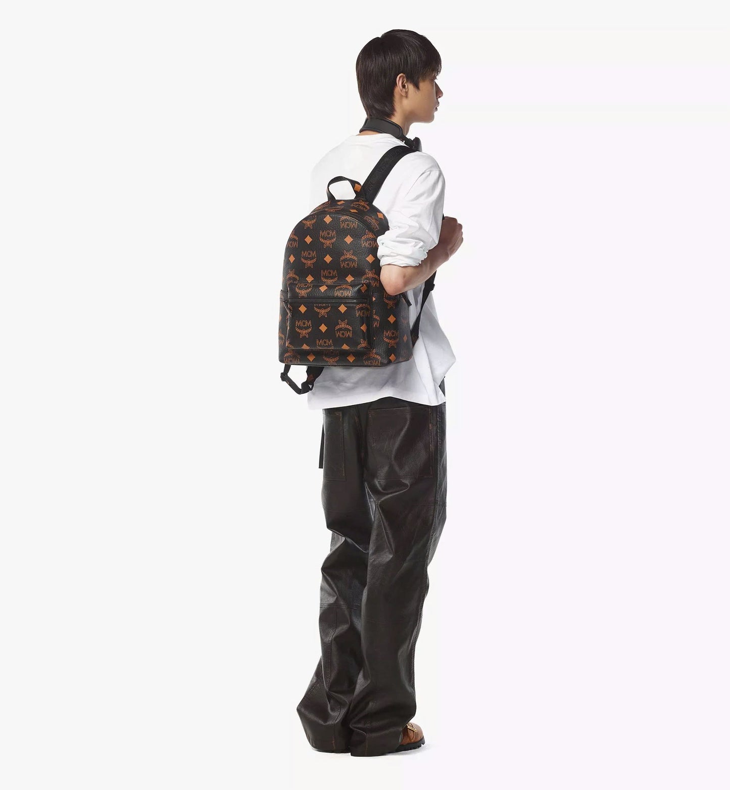 MCM BACKPACK 17 (MEDIUM)