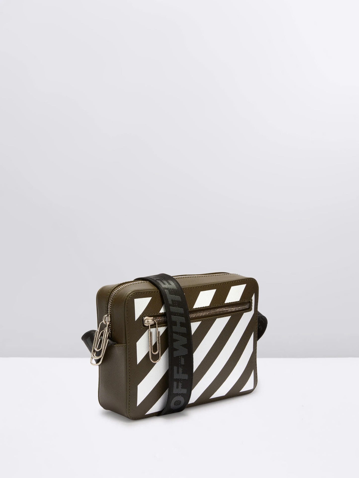 OFF-WHITE BAG 04