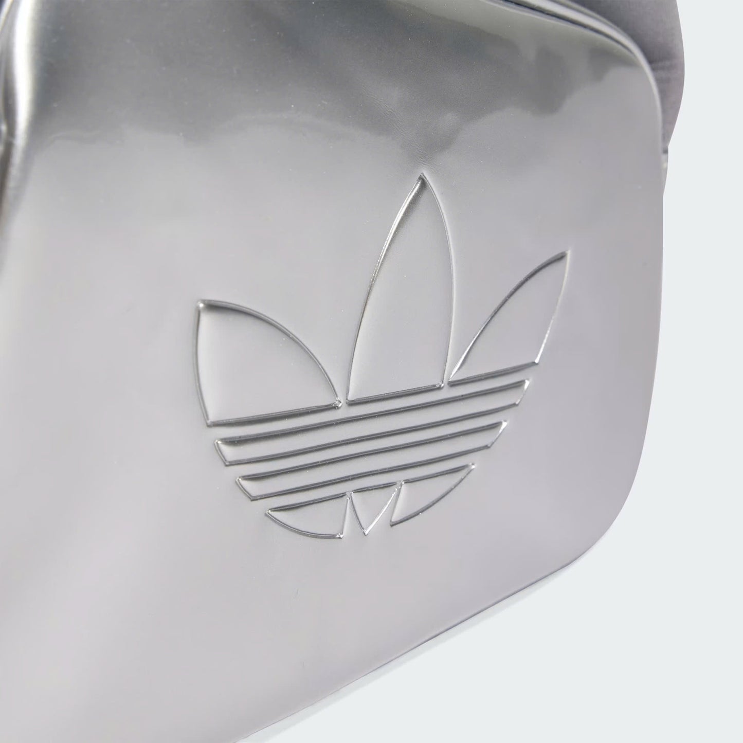 ADIDAS BAG 19