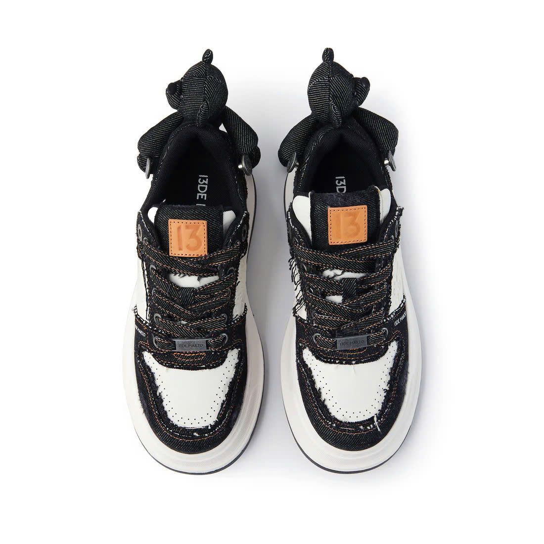 13DE MARZO SNEAKERS 13