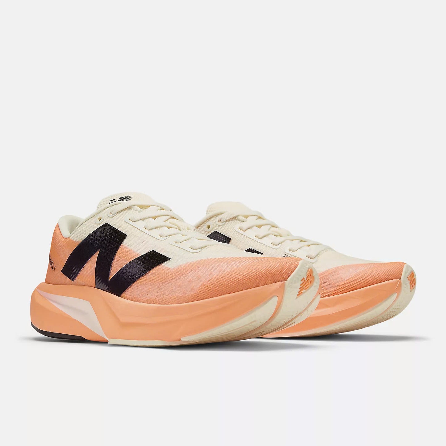 NEW BALANCE SNEAKER 08