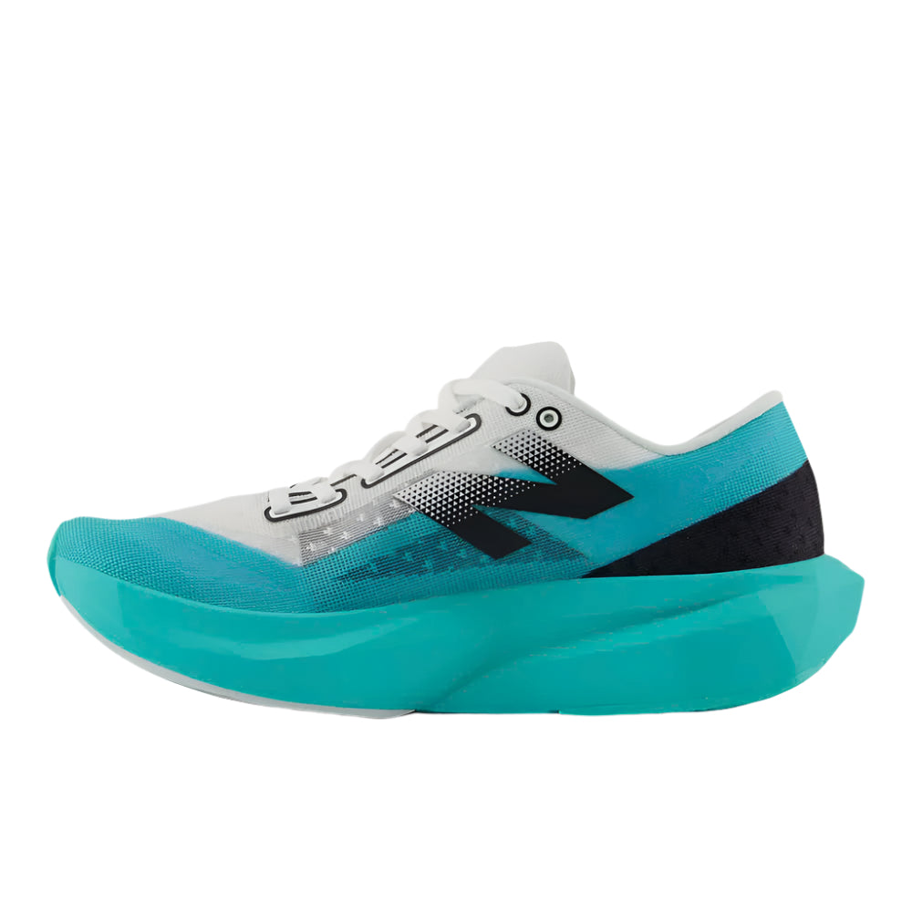 NEW BALANCE SNEAKER 10