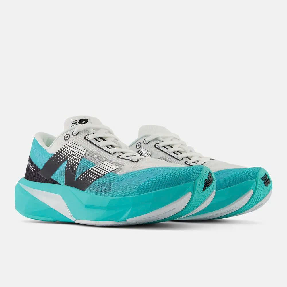 NEW BALANCE SNEAKER 10