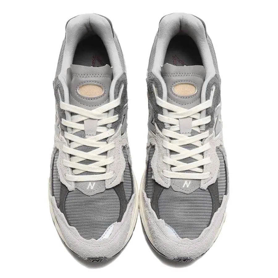 NEW BALANCE SNEAKER 11