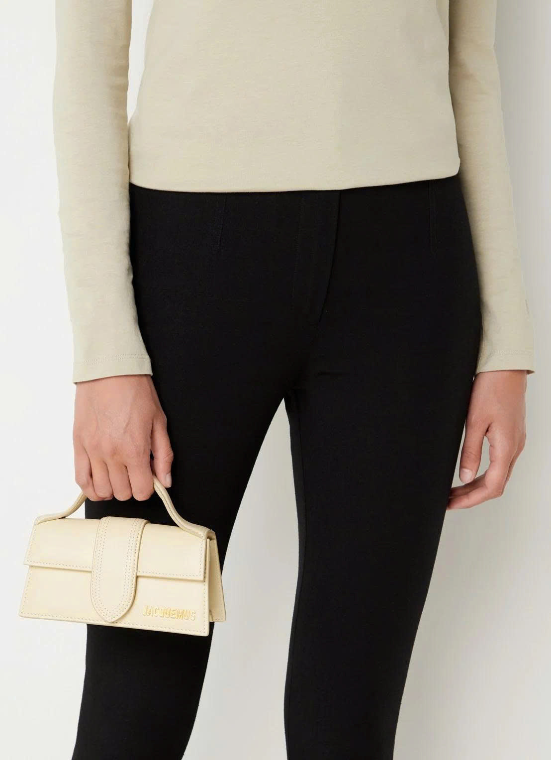 JACQUEMUS BAG 23 (18CM)