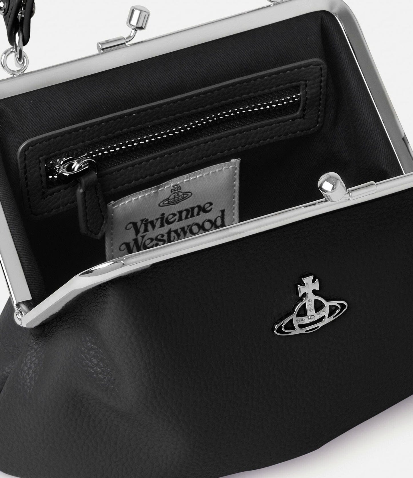 VIVIENNE WESTWOOD BAG 01