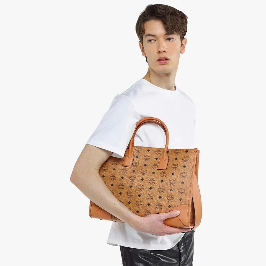 MCM BAG 26