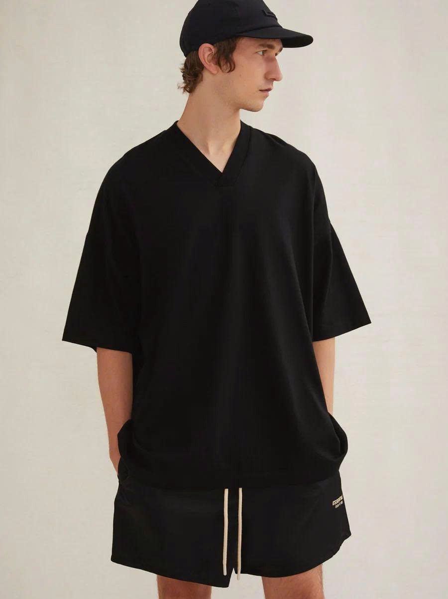FOG ESSENTIALS T-SHIRT 27 (JET BLACK V - NECK)
