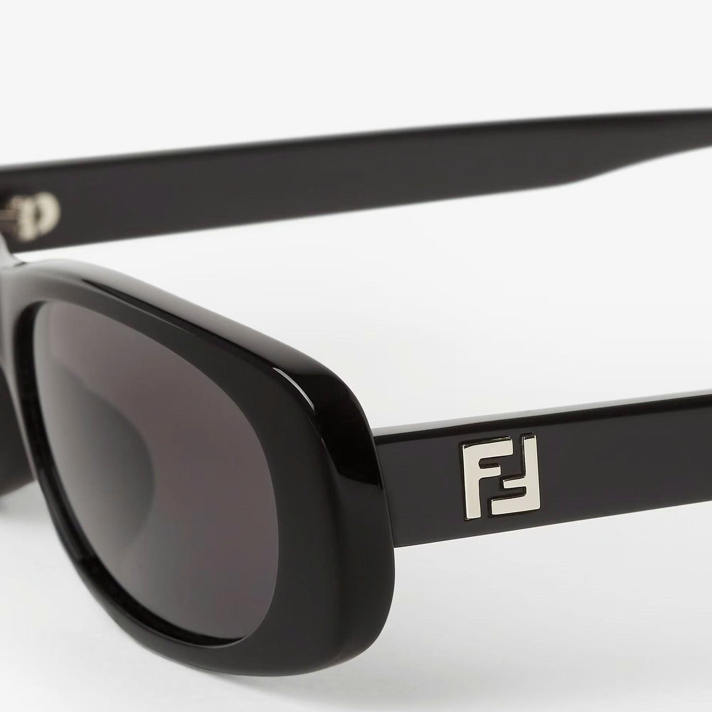 FENDI GLASSES 23