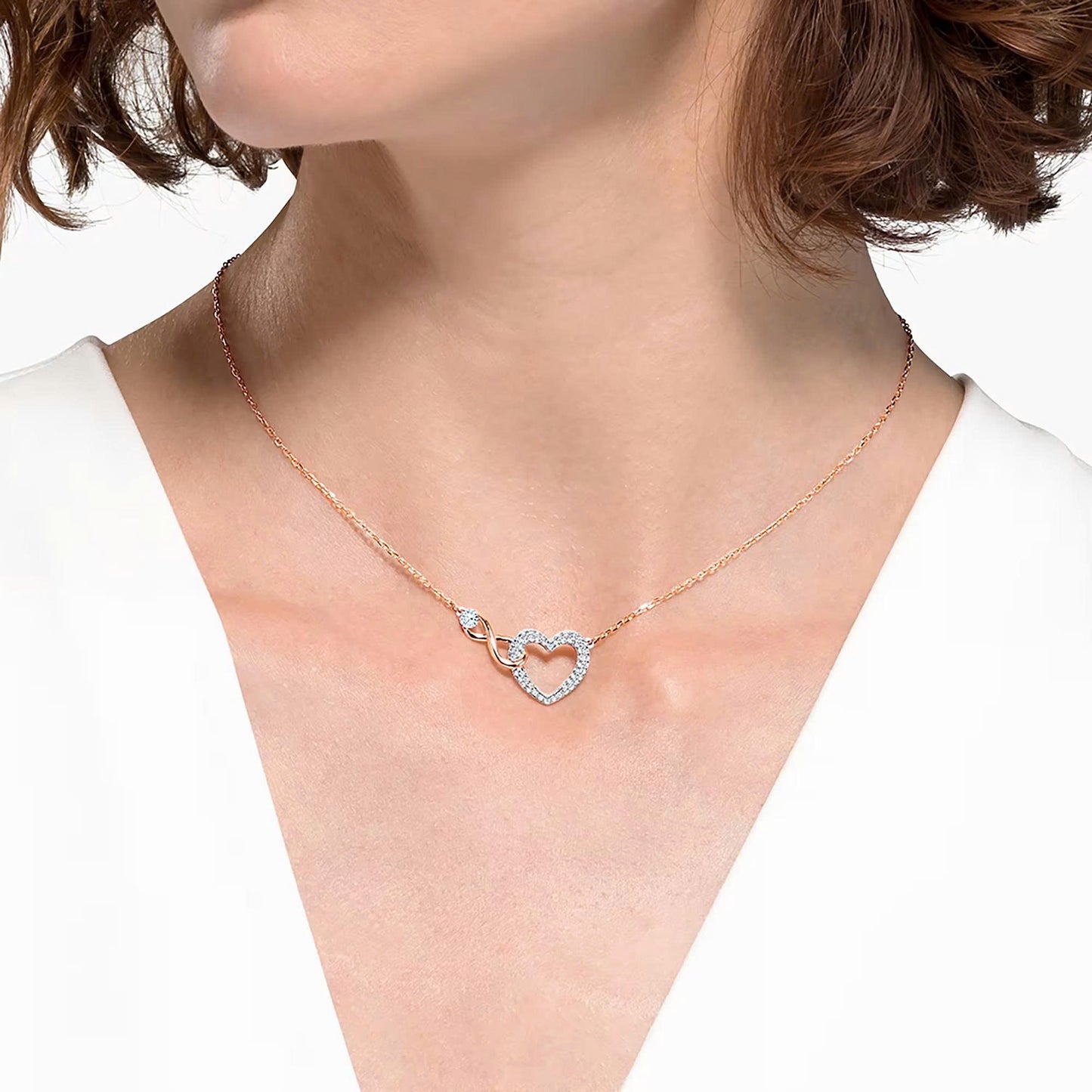 SWAROVSKI NECKLACE 15
