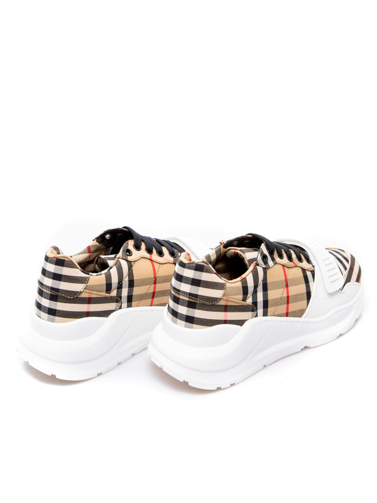 BURBERRY SNEAKERS 03