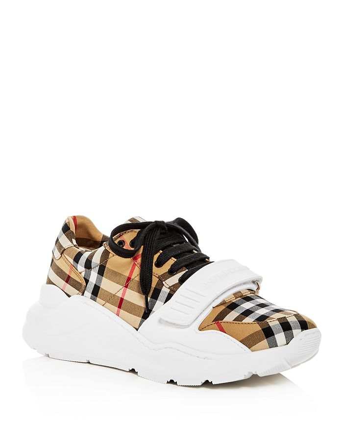 BURBERRY SNEAKERS 03