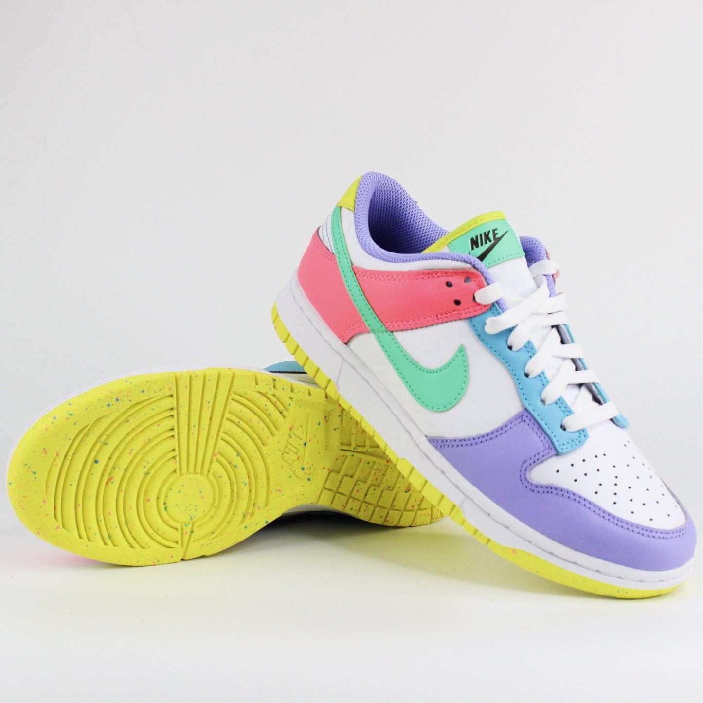 NIKE DUNK LOW EASTER (W)