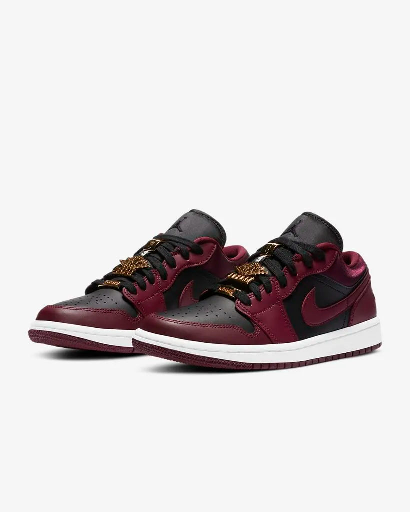 JORDAN 1 LOW DARK BEETROOT BLACK (W)