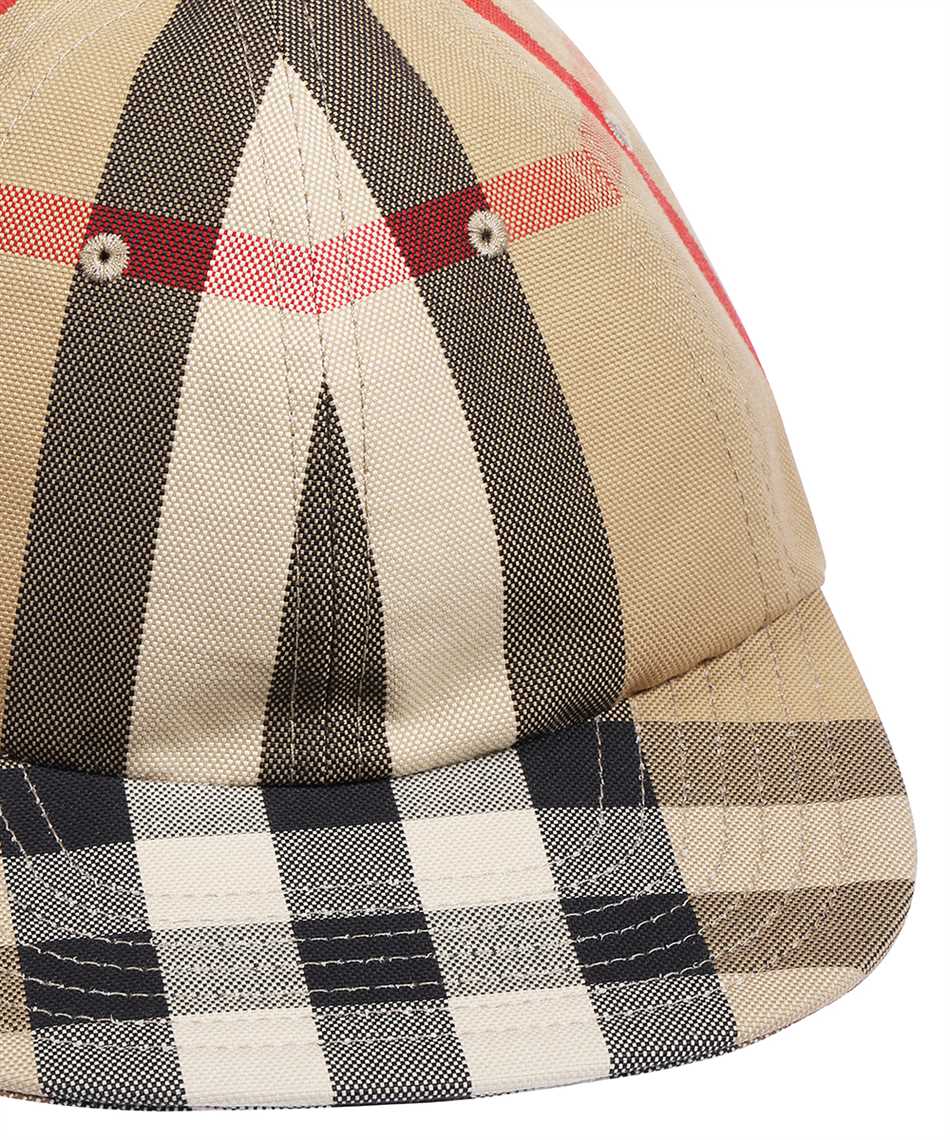 BURBERRY CAP