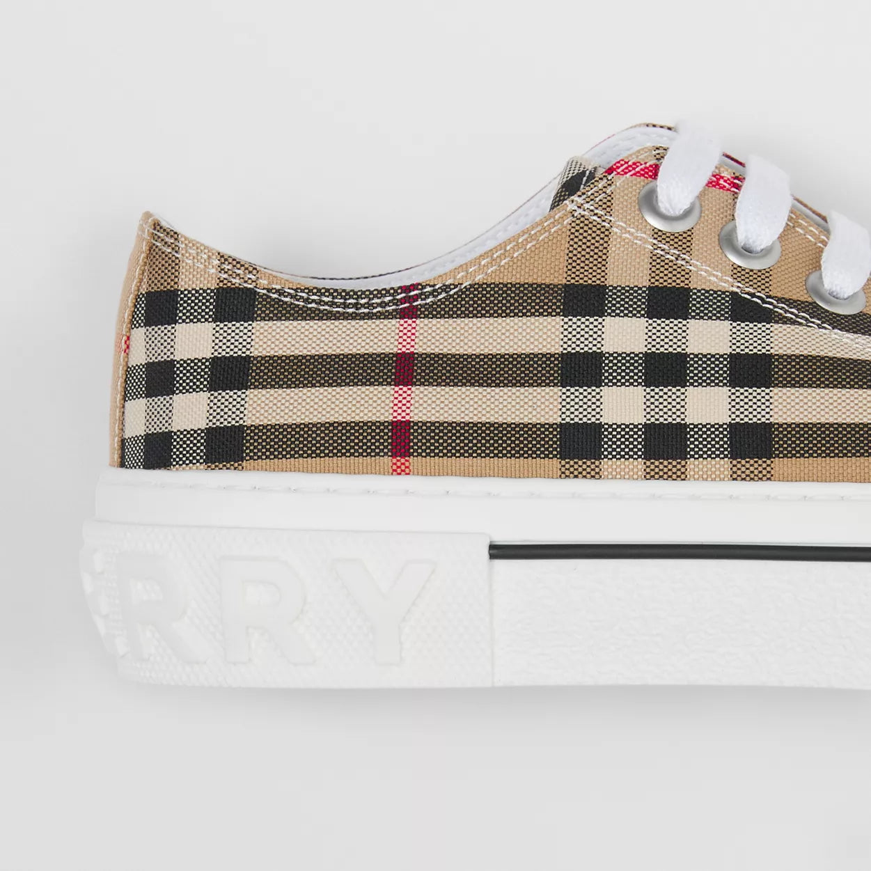 BURBERRY SNEAKERS 04