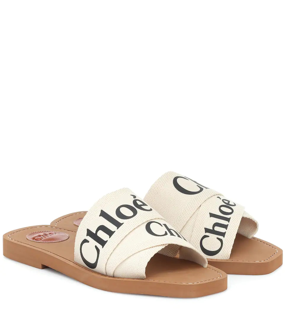 CHLOÉ SLIDES 01